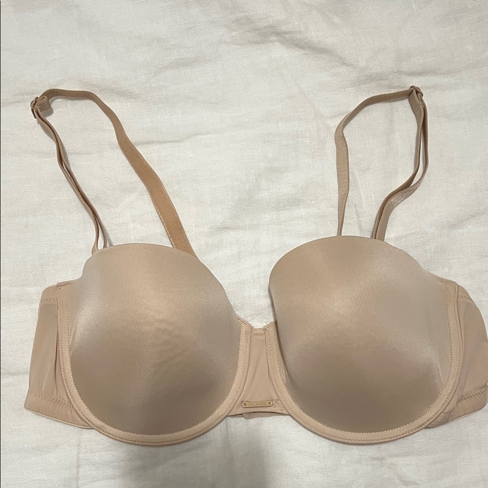 La SENZA Nude Underwire Bra with removable straps
